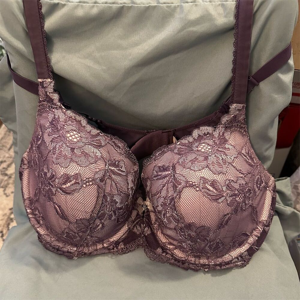 Victoria's Secret Women's 36DD Purple Lace Lined Demi T-Shirt Bra
